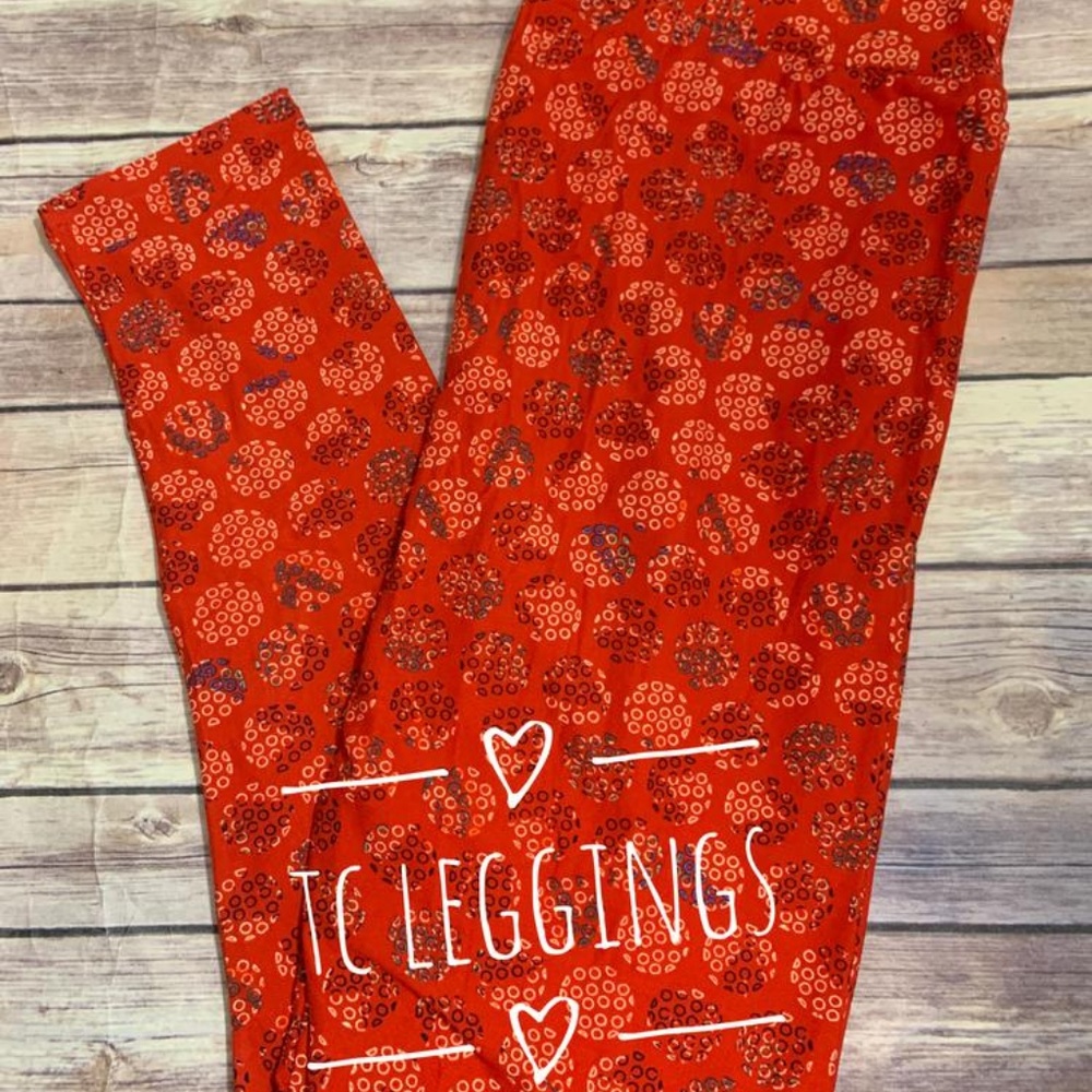 LuLaRoe Tall & Curvy Leggings